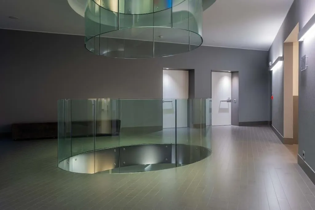 Sky High Dreams - Vista Duomo Apartment Milan