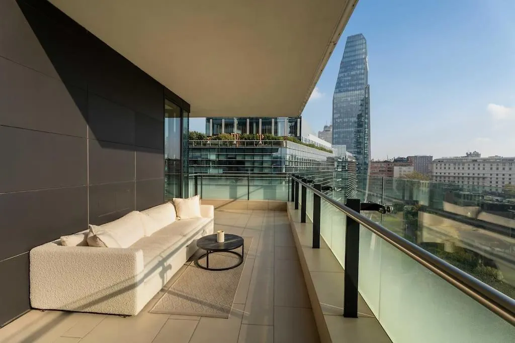 Sky High Dreams - Vista Duomo Apartment Milan